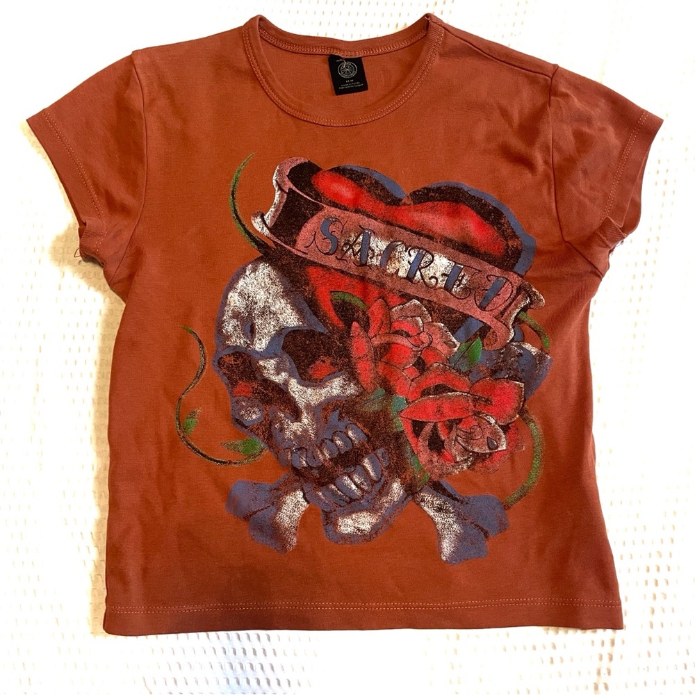 Urban Outfitters 💀 Sacred Heart Skull Graphic Tee Crop Top
